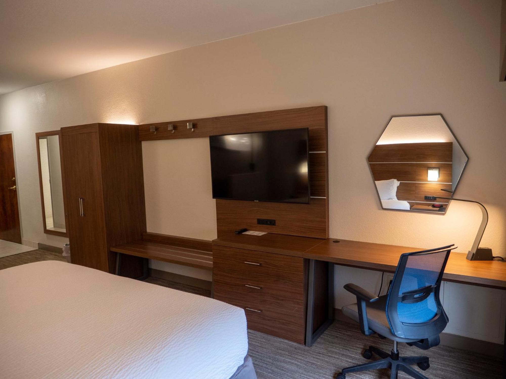 Holiday Inn Express & Suites Greenville Airport I85 By Ihg Экстерьер фото